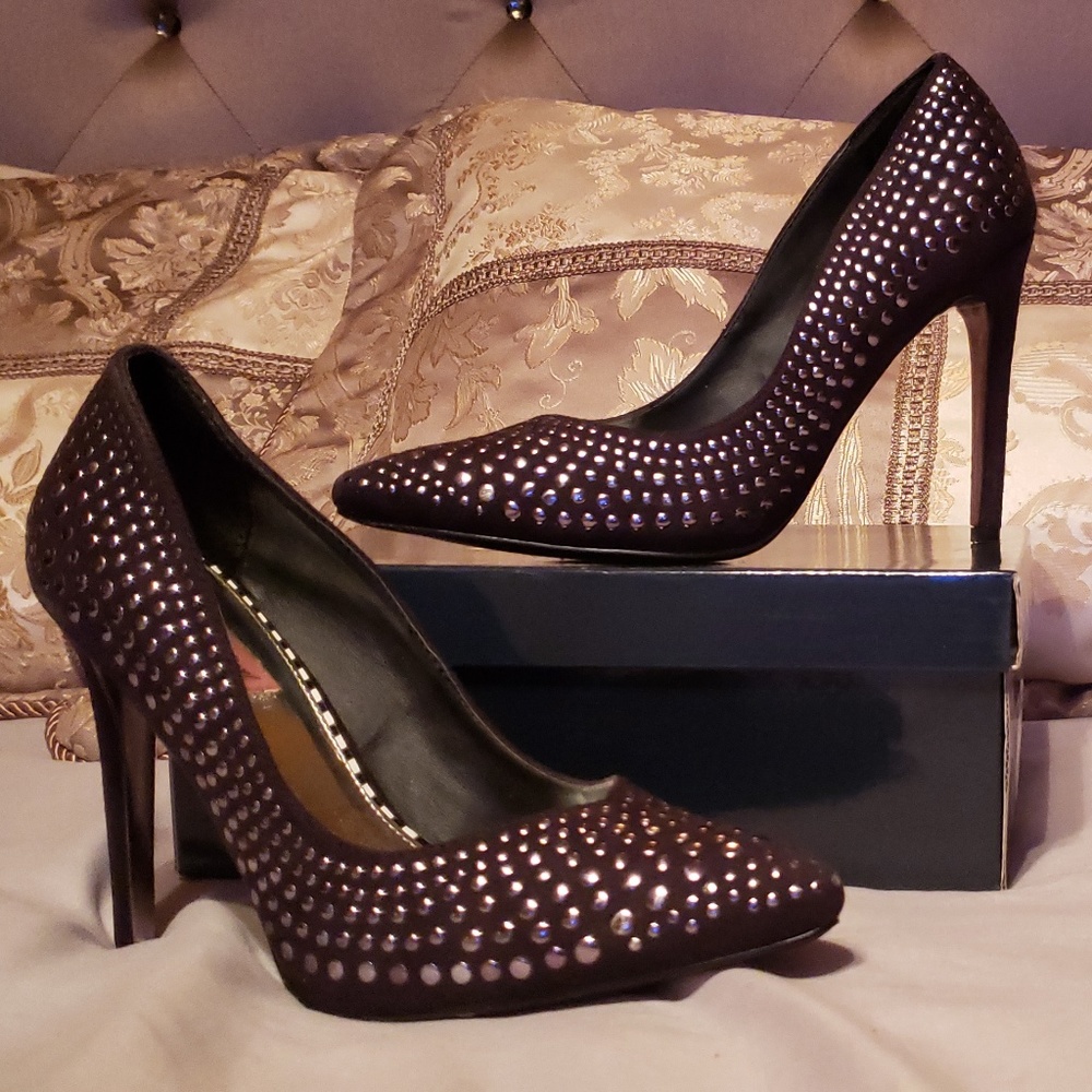 BETSeY JOHNSON PUMPS